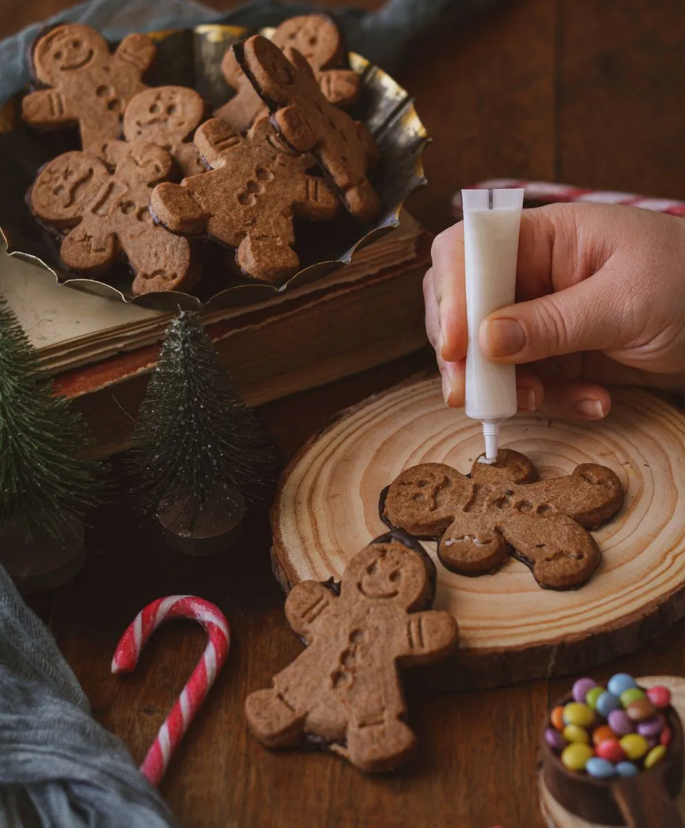 Easy Gingerbread Cookie Recipe
